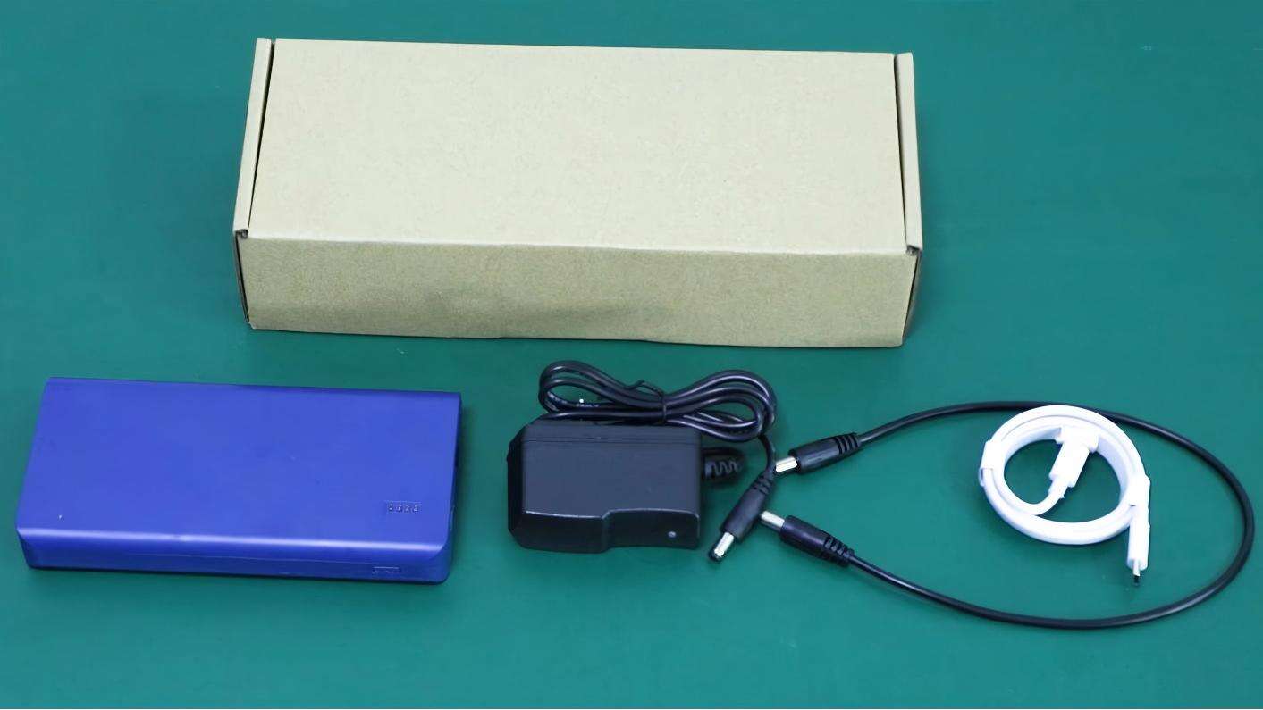YABO NB3200 3.6v 15600mah Power Bank Lithium Ion Battery