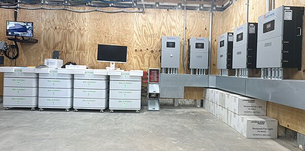 GSL ENERGY 160 kWh low-voltage stacked energy storage battery used in the United States