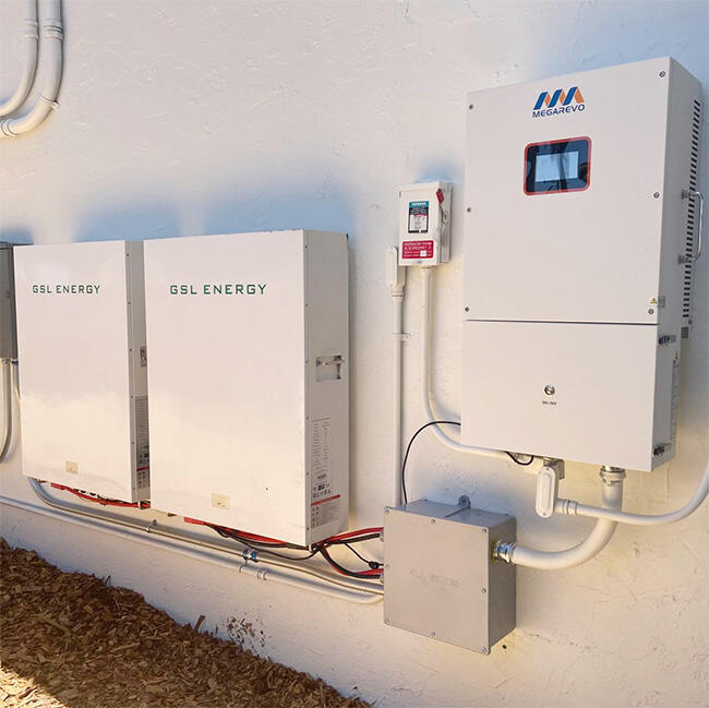 MEGAREVO_IP65-28kwh-wall-battery_Alaska_250229_2.jpg