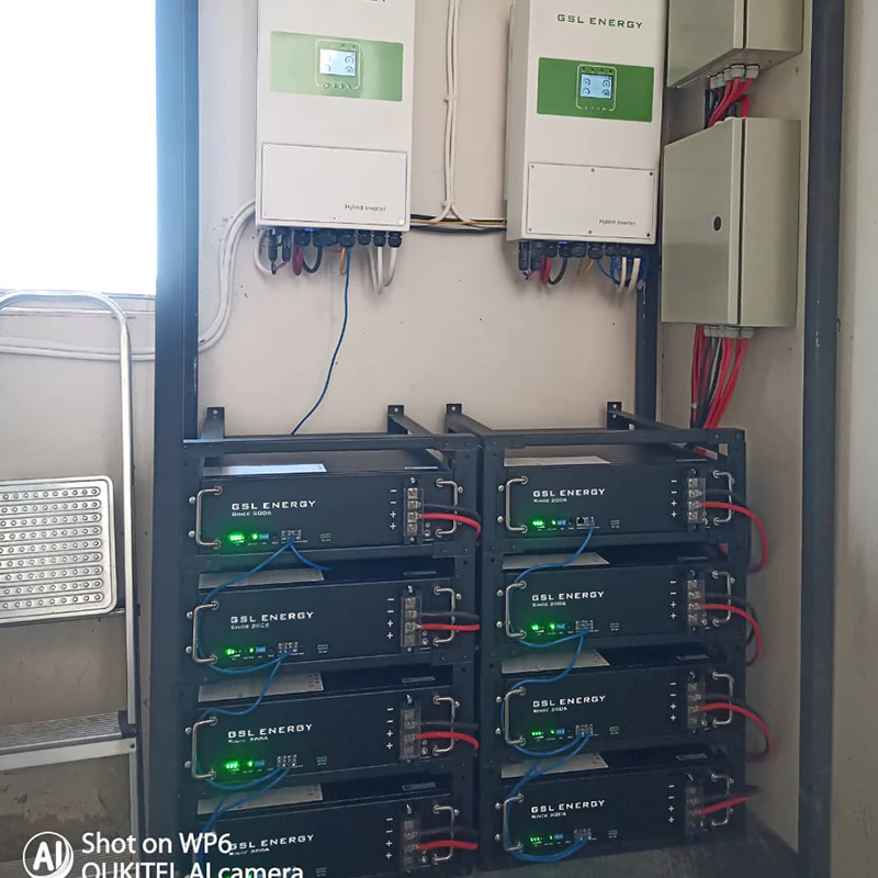 Livandagi GSL ENERGY 10kva Off Grid Inverter 40kWh Lifepo4 batareya tizimi