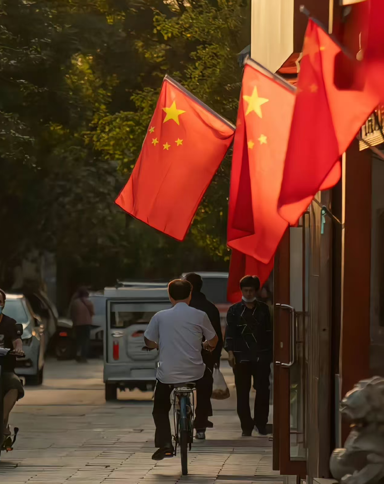 THOMEI HARDWARE Célébrant la force de la Chine, façonnant votre sérénité à l'occasion de cette Fête nationale
