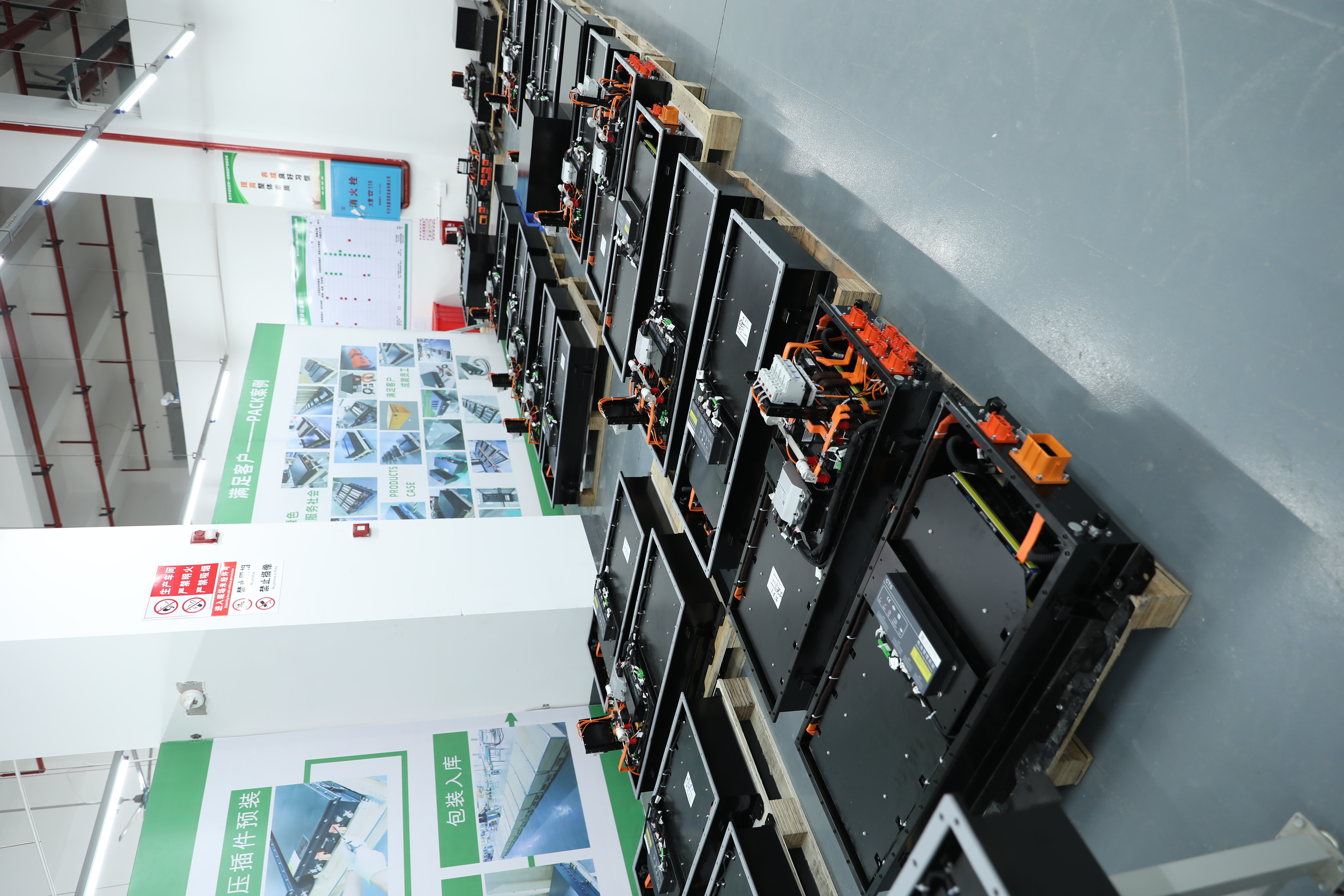 CTS 330V 70kWh NMC Battery Solution for Electric Light Pickup Trucks in Italy