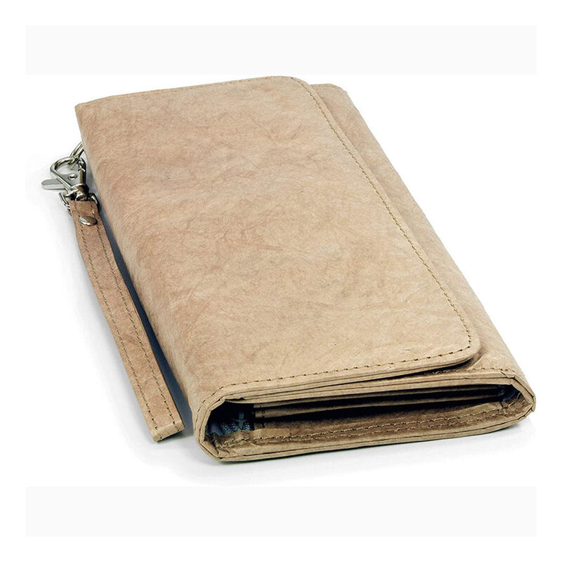 Innovative Coin Pocket Design