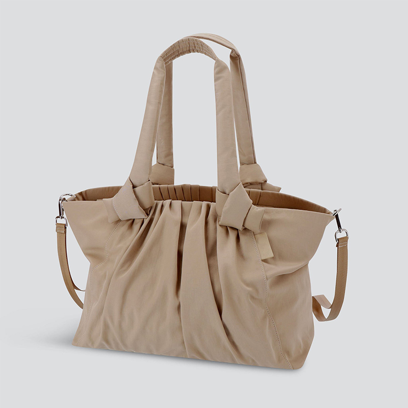 Zakaj je torba duffel idealna za vadbo v telovadnici in športne dejavnosti?