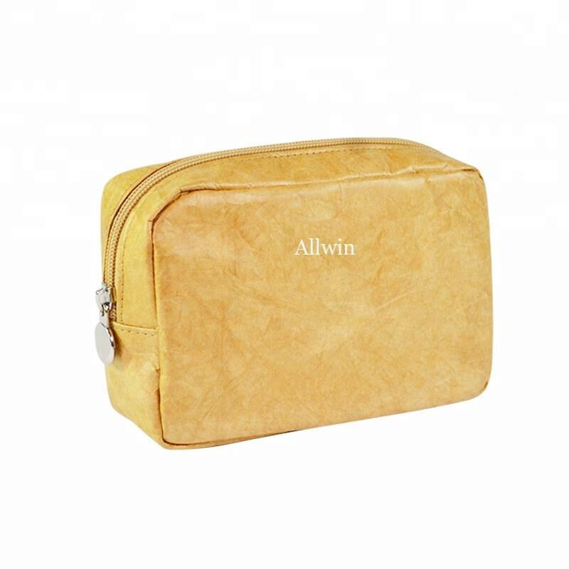 Ayollar uchun osiladigan gigiyena sumkasi bilan sayohatingizni yangi darajaga ko'taring