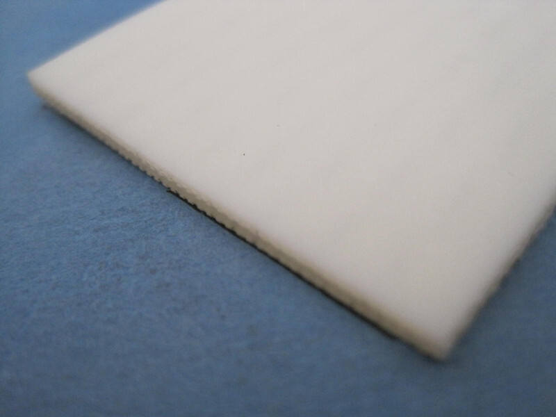 High Temperature Grade Balanced Polyester Mesh Food Grade PU Conveyor Belt for the Retail Industry New Condition