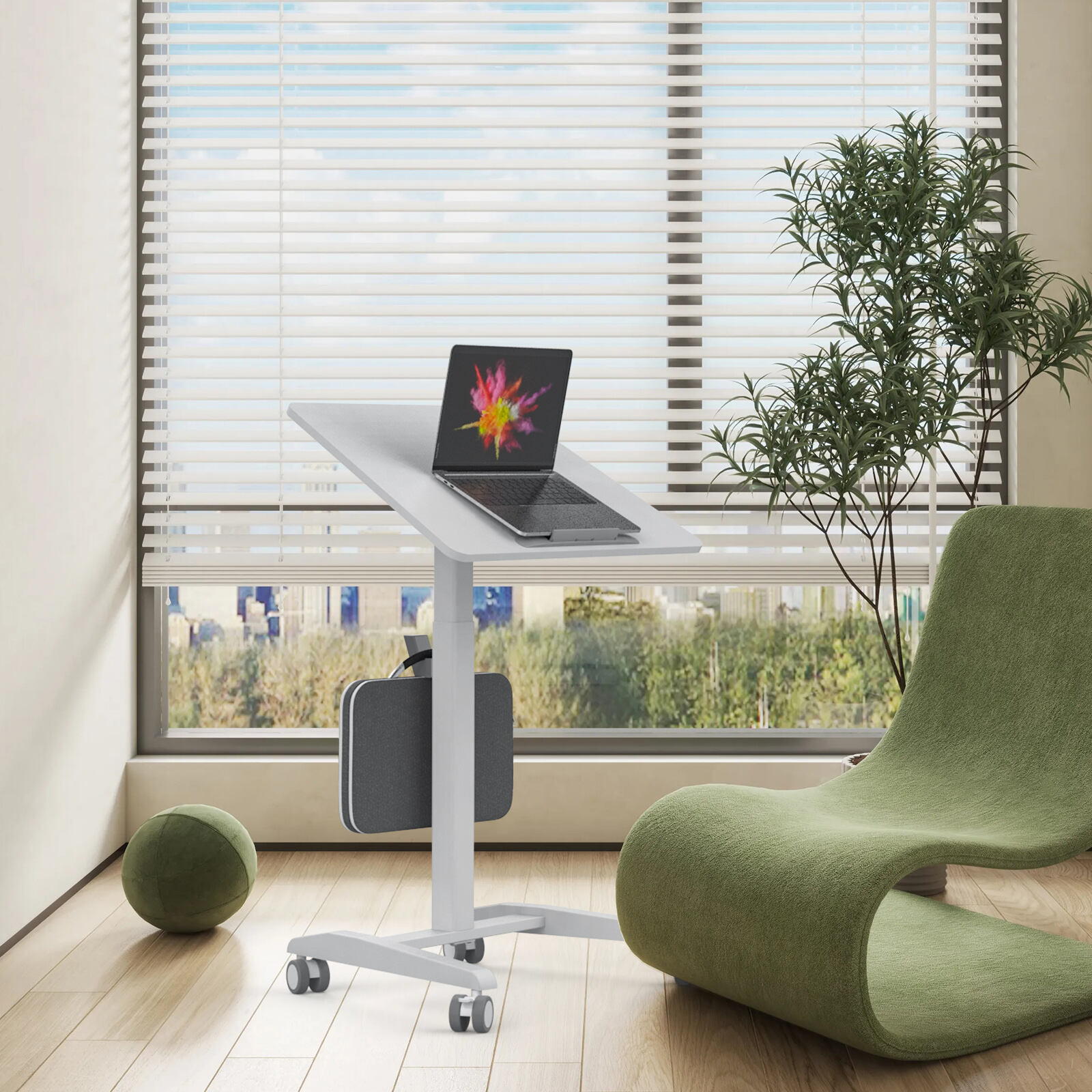 למה שולחן עם גובה ניתן להתאמה טוב יותר ליעילות העבודה?