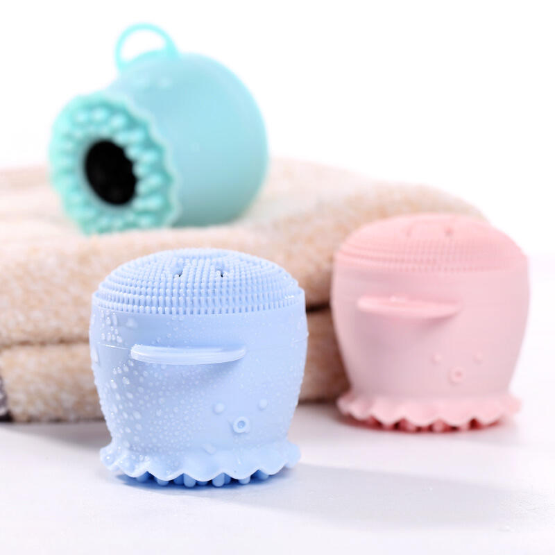 Silicone Cleansing Face Brush:  Octopus Face Scrubber