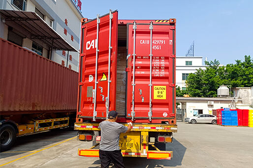 70,000 pairs of sports insoles were sent to the US