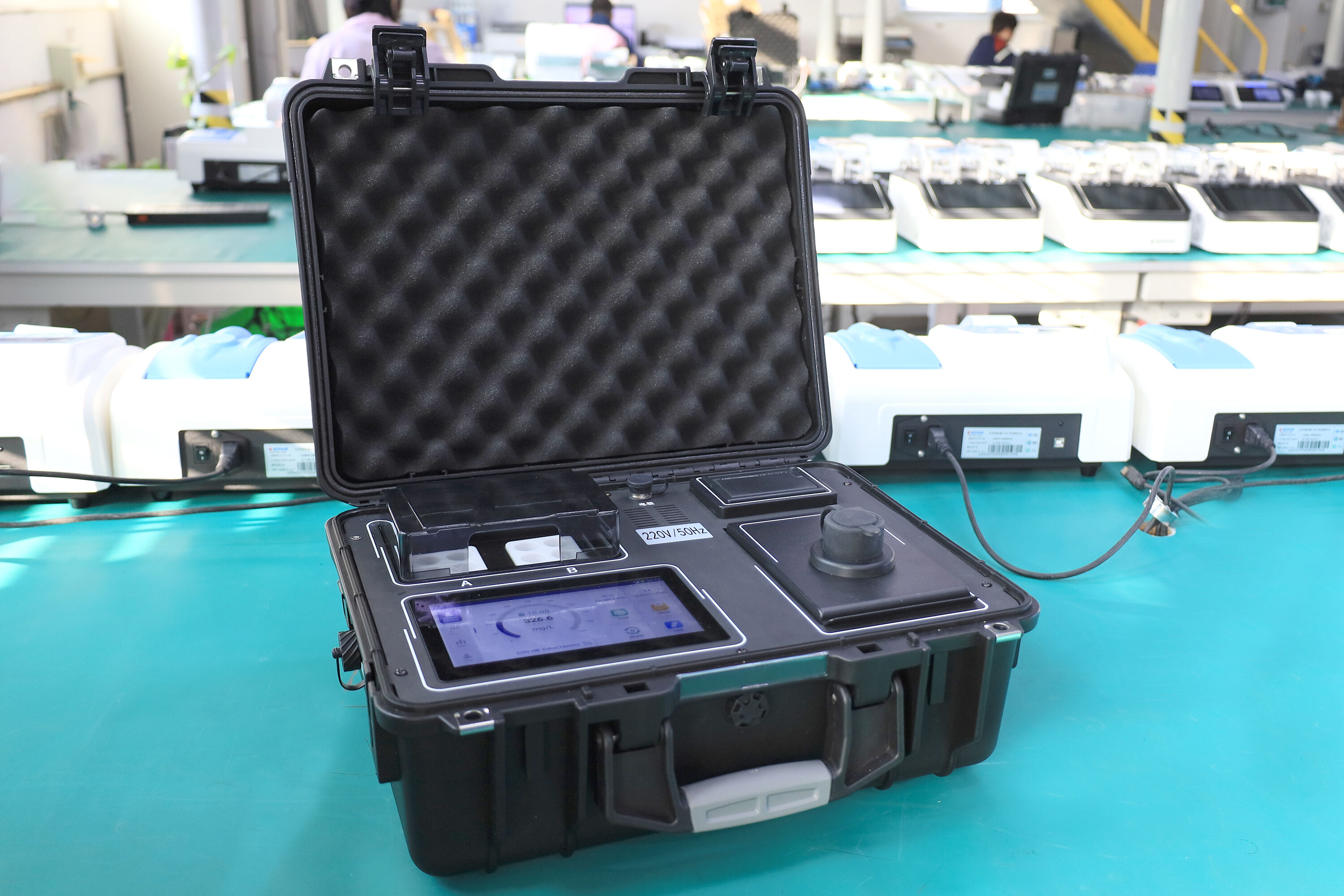 Spektrofotometrisk multifunksjonell vannkvalitetsanalysator: Din nøkkel til nøyaktig vannkvalitetstesting