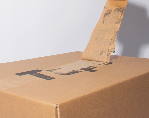 Easy-to-use tape that keeps your shipments safe and secure during transi