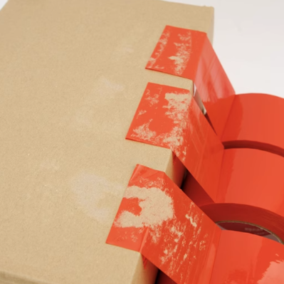 복잡한 포장을 깔끔하게 해결하는 우리 테이프 롤과 함께 하세요