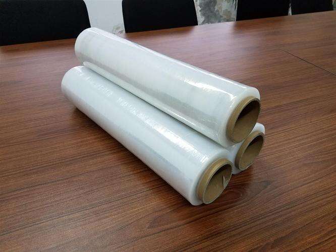 أين يمكن العثور على فيلم تغليف البالتات عالي الجودة بأسعار بالجملة؟