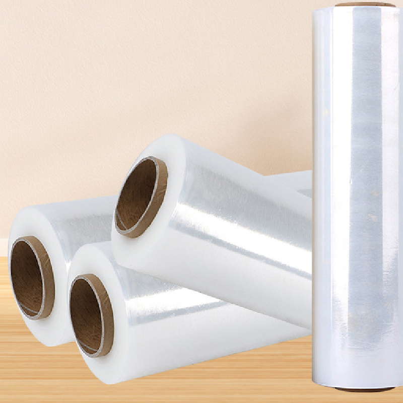 Sigurați și inchideti marfa cu film elastic