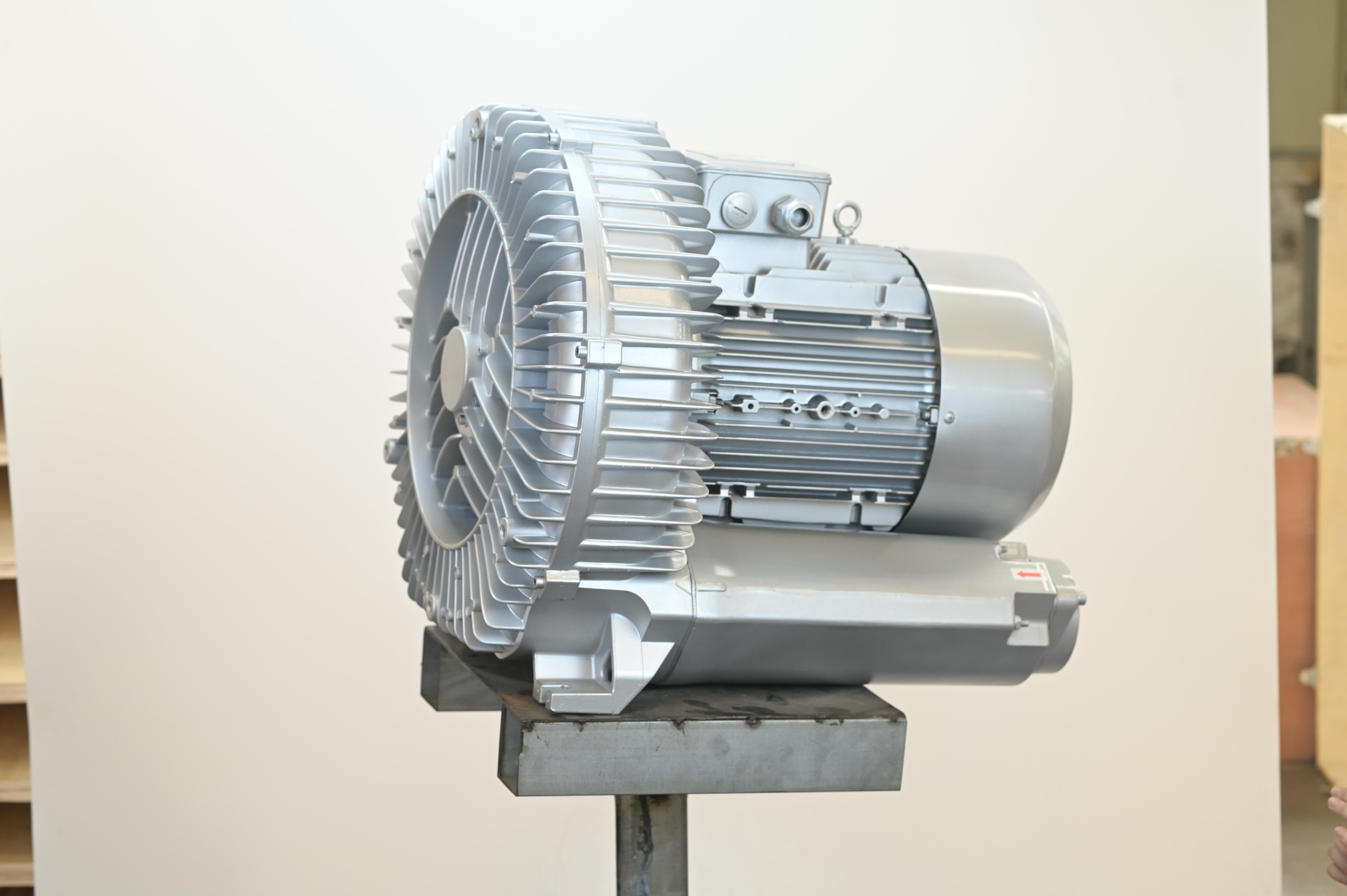 Полнообхватна поддръжка и услуги