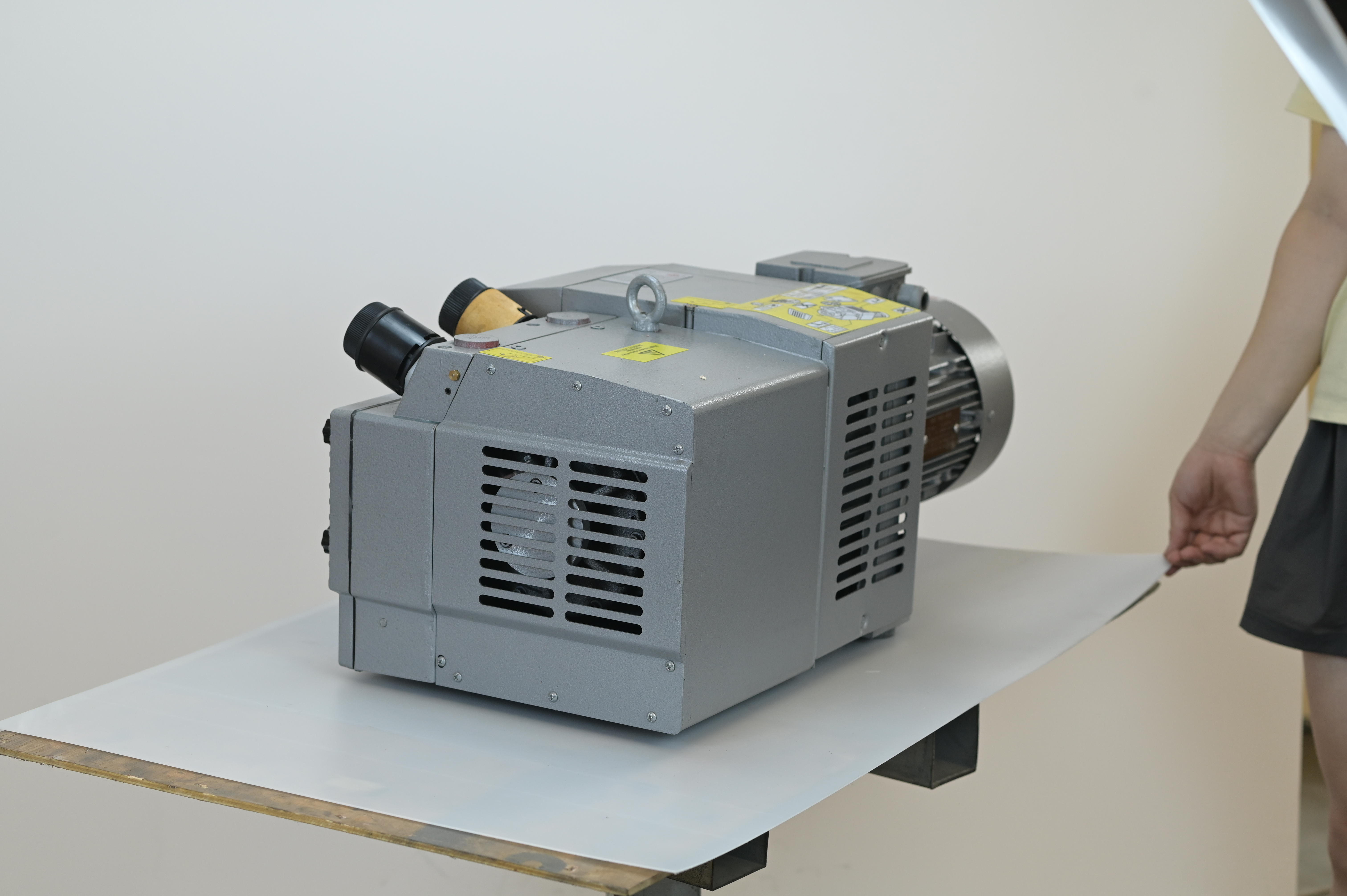 Premium Dry Vacuum Pumps for the Medical Industry