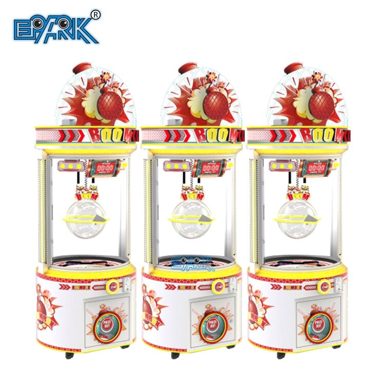 Amusement Arcade Games Gift Claw/Crane Bomb Prize Machine, China ...