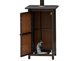 Open door for easy hide gas tank