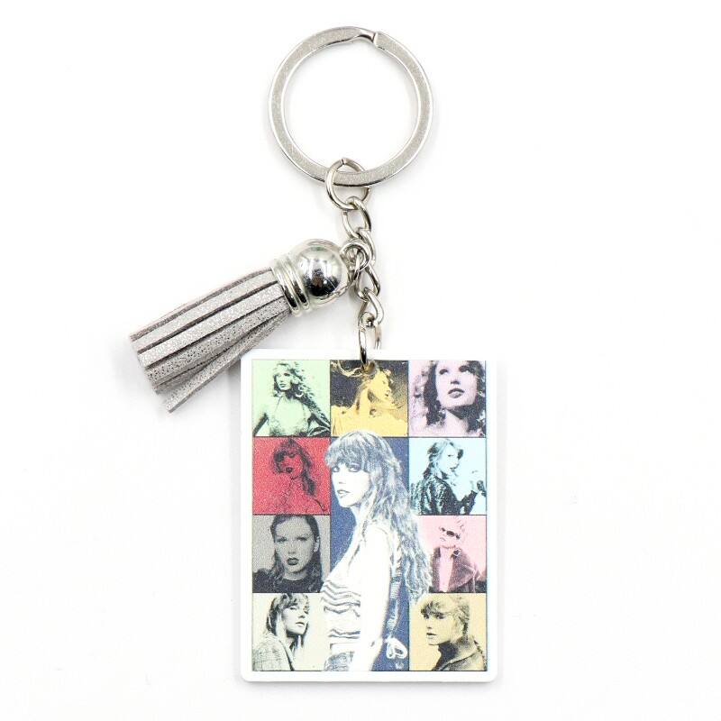 Acrylic Keychains – Trendy and Resilient Accessories