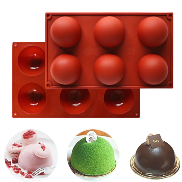 How Do Oven Gloves Prevent Burns in Daily Home Baking Tasks?