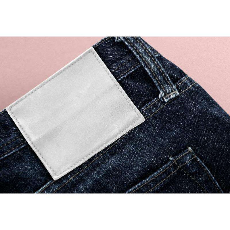 jeans-label-with-copy-space.jpg