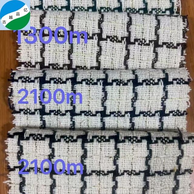 Vải polyester kim loại kiểu Chanel dạng tweed caro hàng sẵn giảm giá dùng cho áo khoác R-251008-4