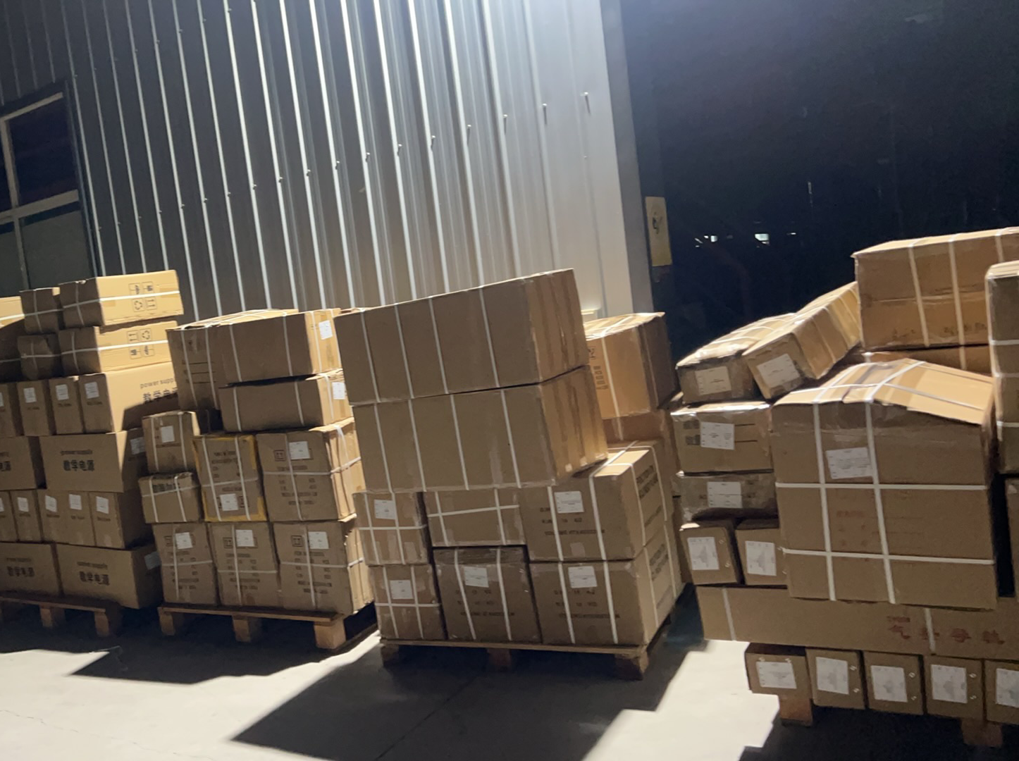  Your cargo, delivered to Uzbekistan with precision and care. We ensure secure, on-time arrivals so you can trade with confidence.