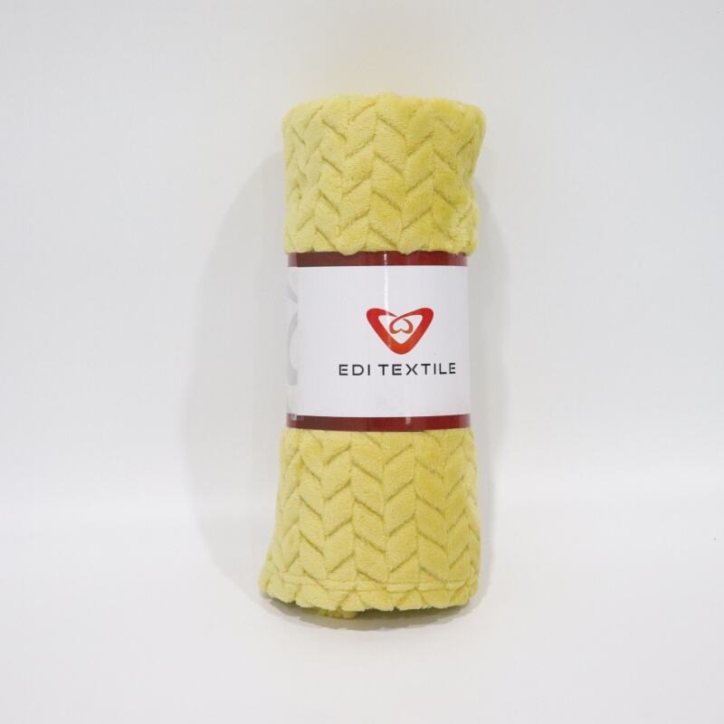 Yellow Twist Pattern Jacquard Flannel Blanket manufacture