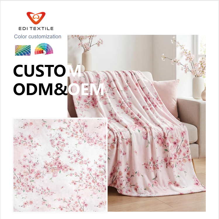Příkrov z flanelu s individuálním potiskem japonského švestkového stromu – měkký a pohodlný růžový příkrov pro gauč nebo postel