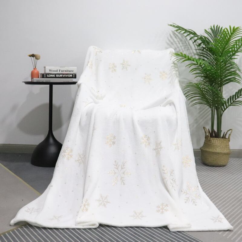 Gold Foil Snow Pattern New Years Flannel Blanket factory