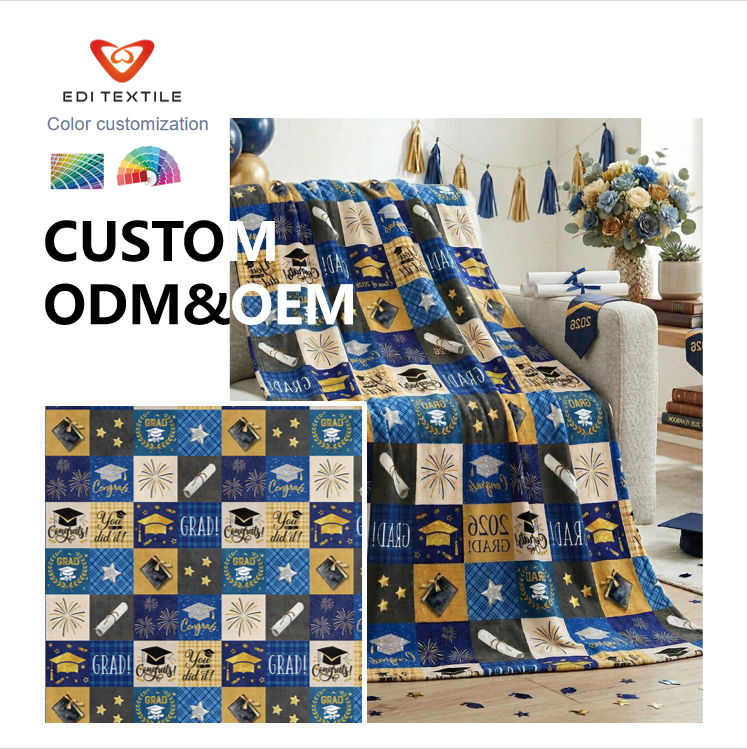 příkrov z flanelu pro absolventy ročníku 2026 – měkký a pohodlný příkrov pro absolventy v modré a zlaté barvě, vhodný jako dárek, na oslavu, do studentského bytu či pro domácí dekoraci