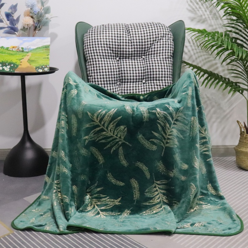 Gold Plants Metallic Green Background Flannel Blanket manufacture