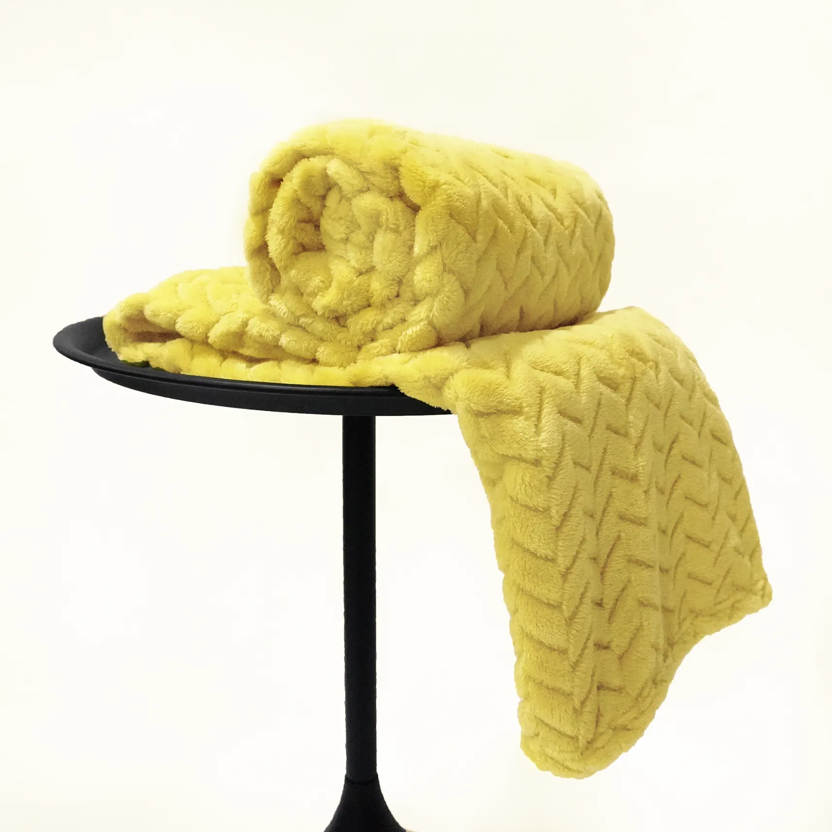 Yellow Twist Pattern Jacquard Flannel Blanket details