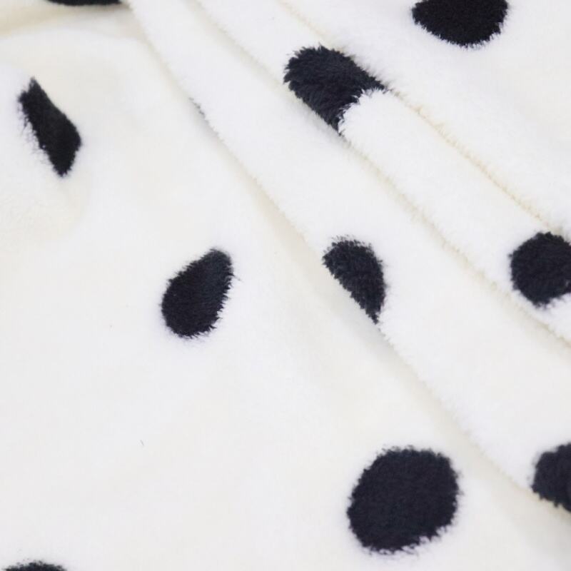 Black Dot With White Background Sherpa Blanket supplier