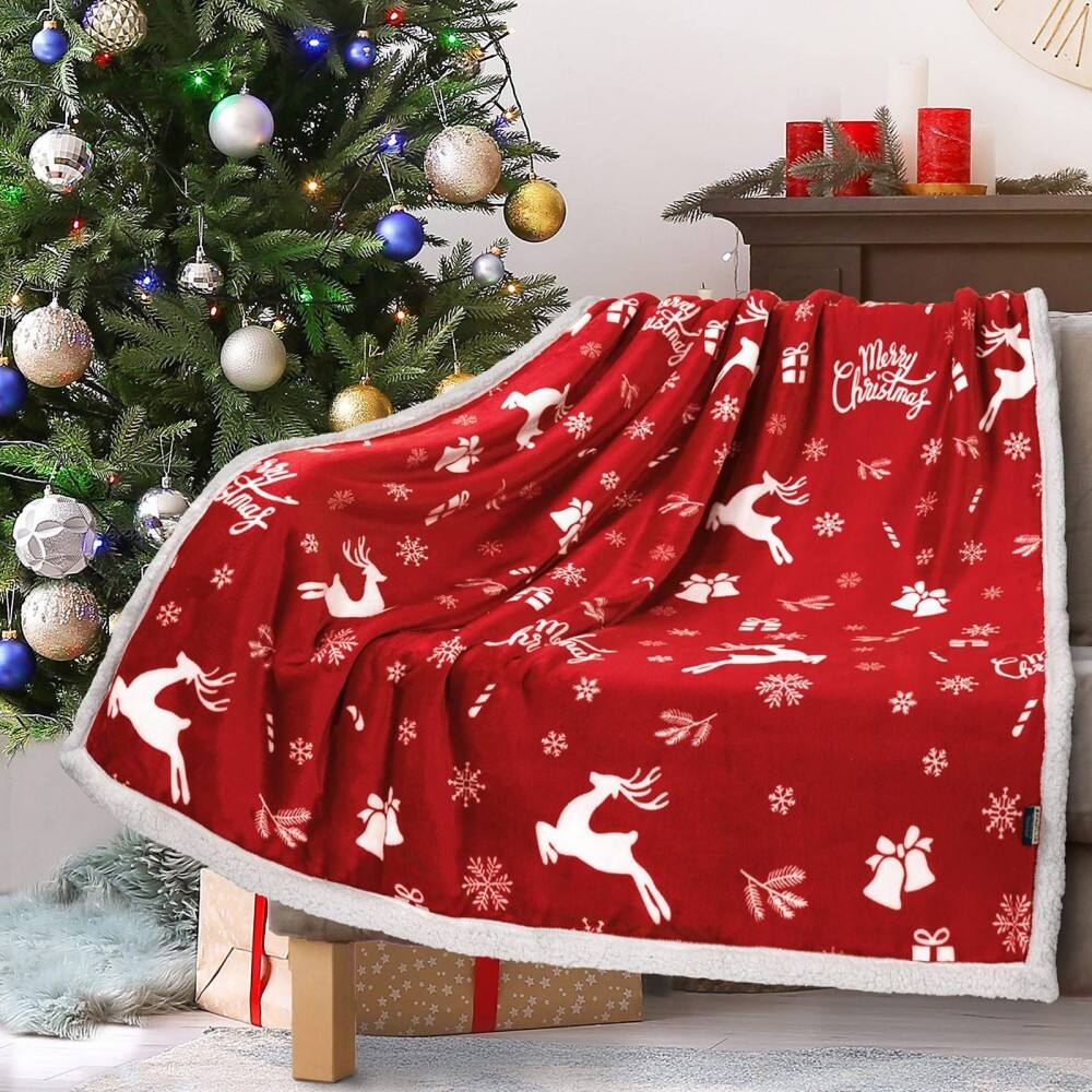 Christmas print flannel blanket