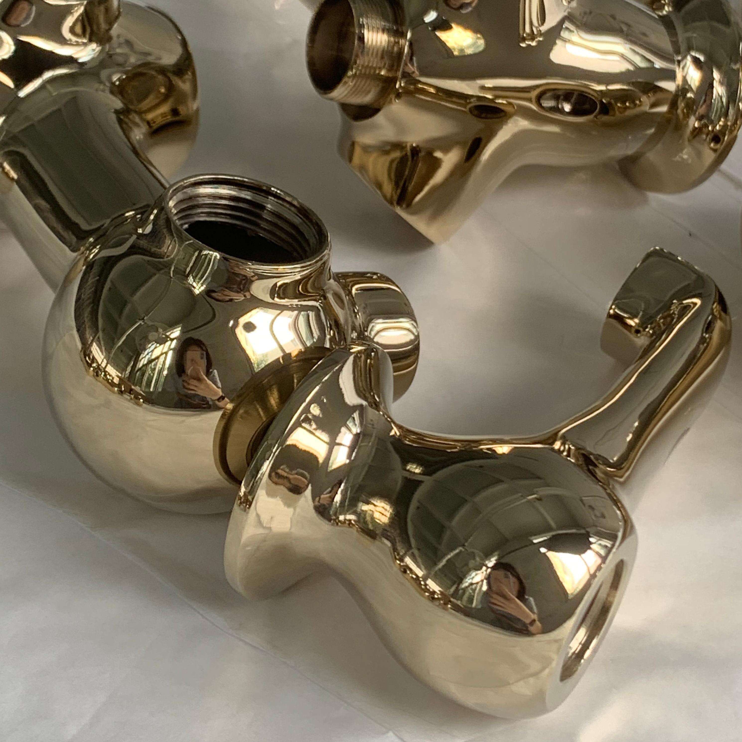 Slion gewährleistet ein makelloses Goldfinish mit fortschrittlicher PVD-Technologie