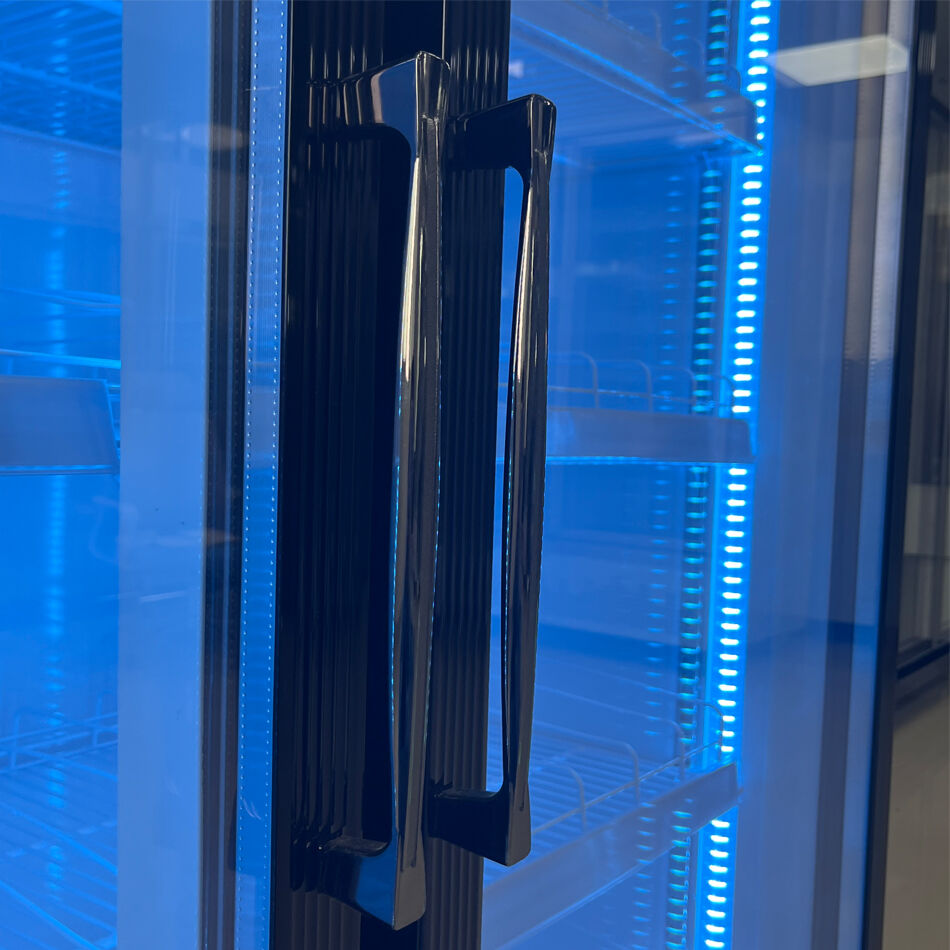 Top Mounted 930L Beverage Display Cooler with Digital Display