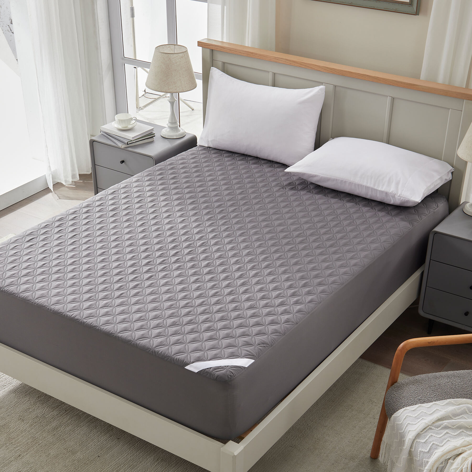 Skin Friendly Waterproof Mattress Protector,Breathable Soft Filling Mattress Pad,6''-18'' Deep Pocket Mattress Cover Washable(Gray)