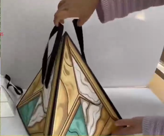 Why Custom Packaging Boxes with Pyramid Shape Are Experiencing Explosive Demand