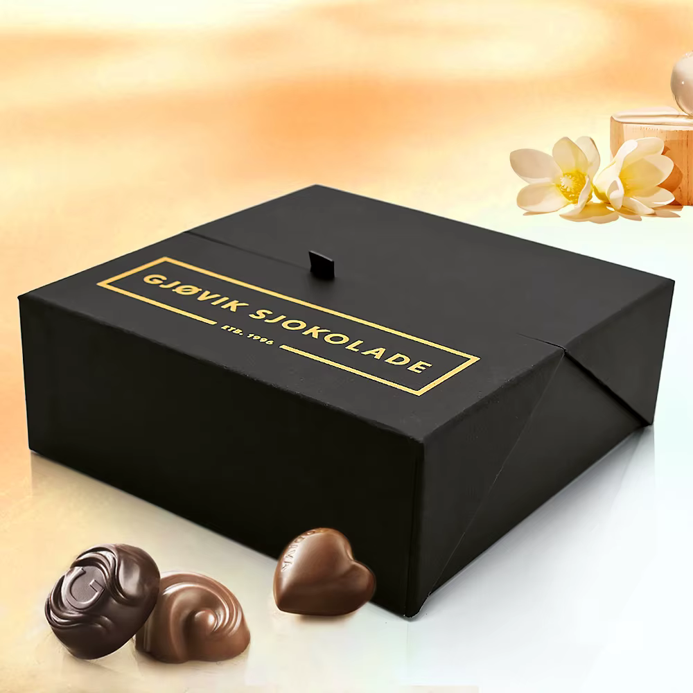 ISO9001 New Design Custom Logo Printed Rigid Gift Cardboard Embossed UV Coating Magnetic Chocolate Package Packaging Gift Box factory