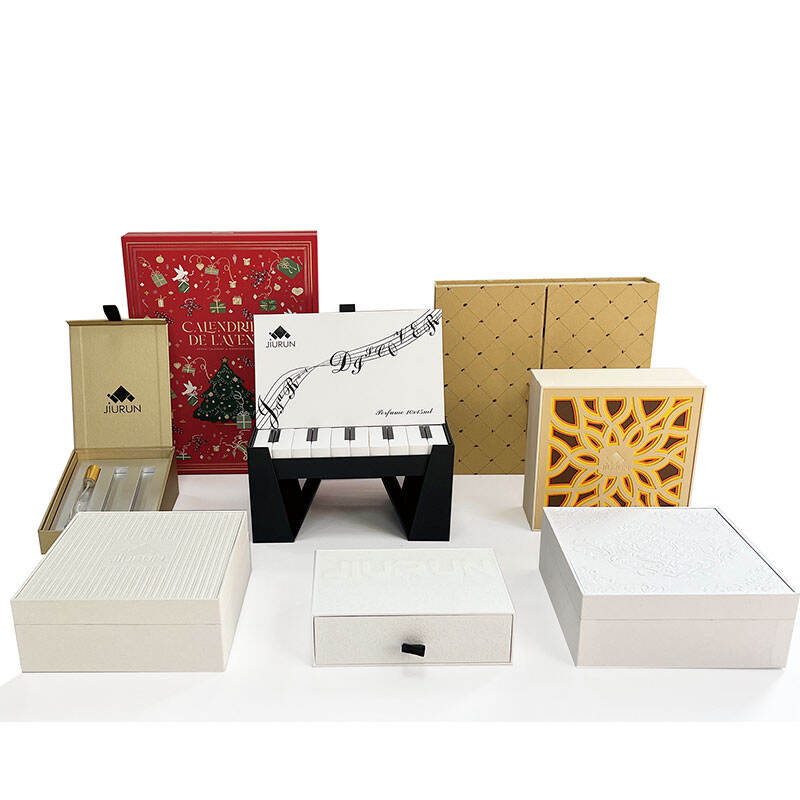 Comparing Personalized Gift Box Options: A Guide