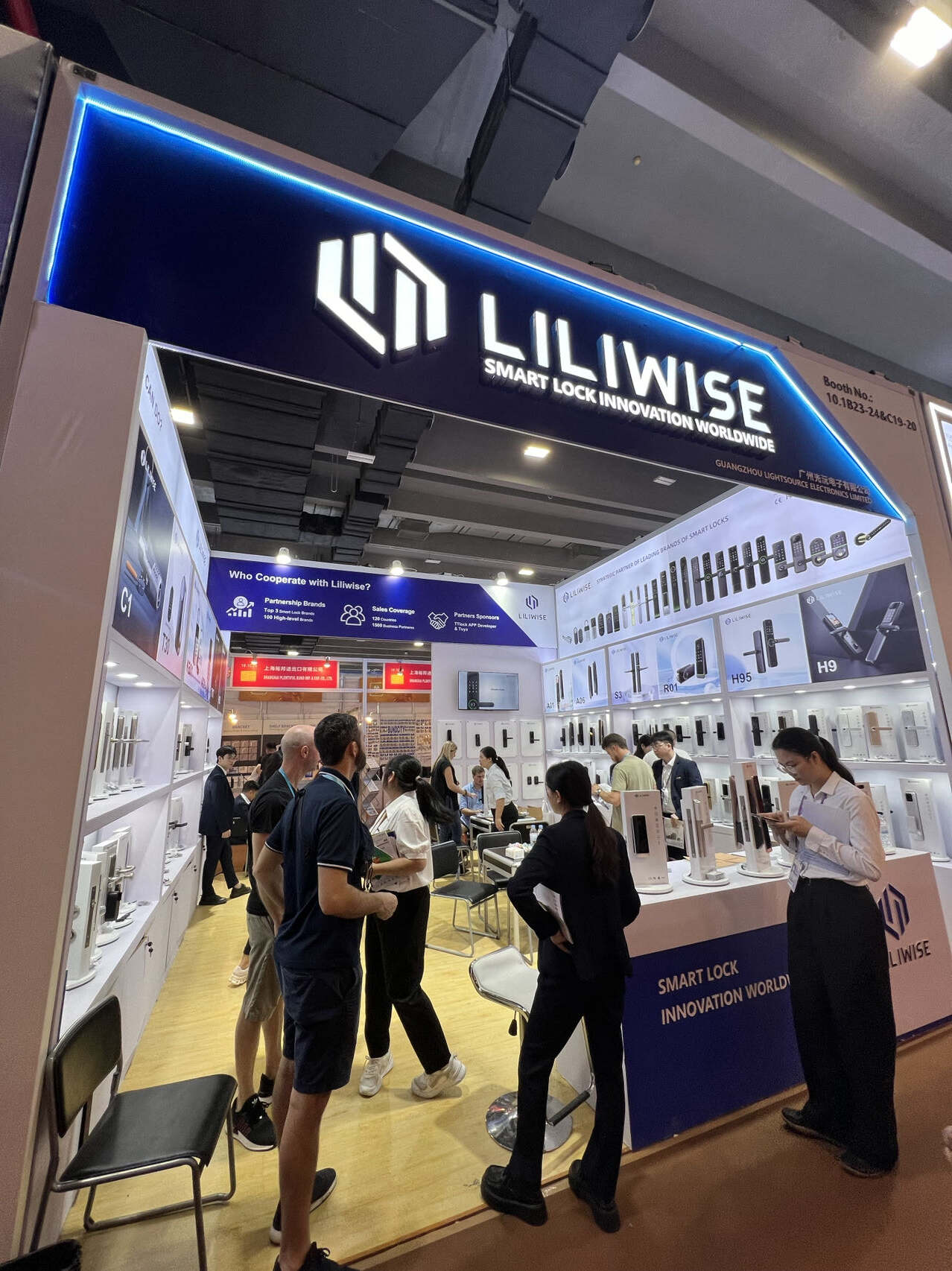 Liliwise fremviser Smart Locks på den 135. Canton Fair, tiltrækker international opmærksomhed