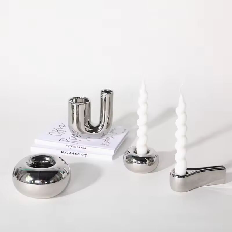 Factory Custom  Mini Modern Creative Ceramic Candle Stick Holders Nordic Silvery Candle Holders Decorative