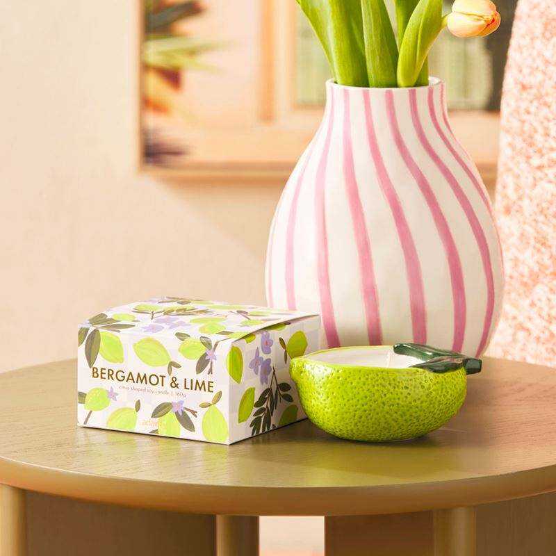 High Quality Modern Home Tabletop Decoration Candle Vessel Creative Design Fruit Shape Ceramic Candle Jars