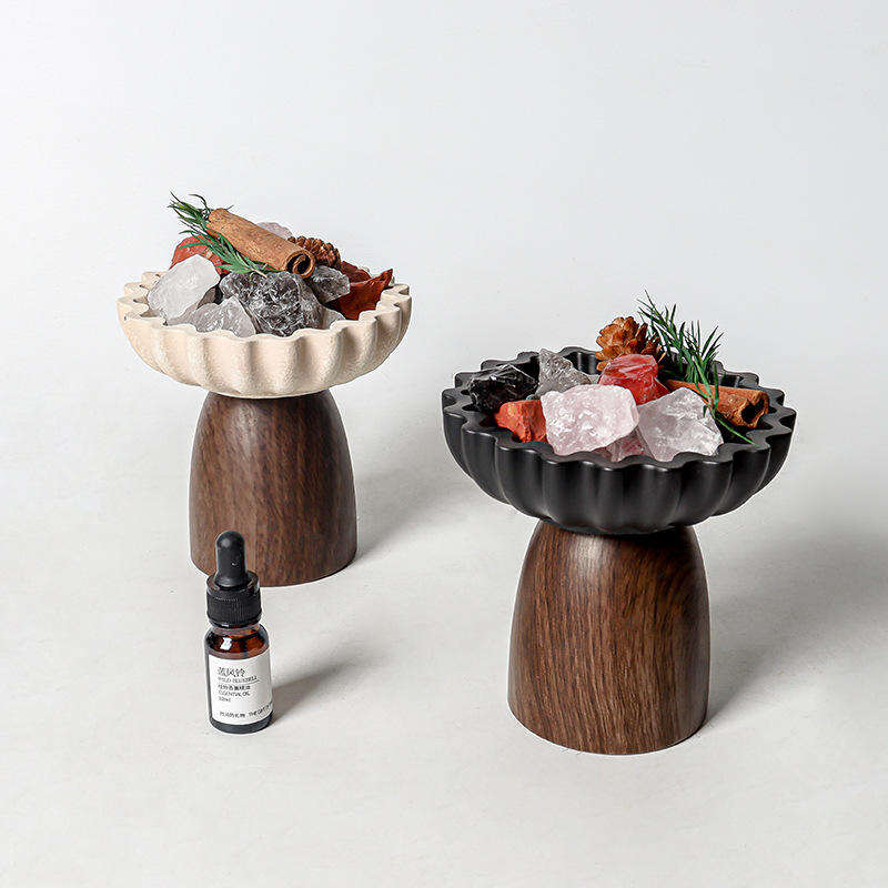 Nordic Retro Ceramic Incense Holder with Artwork Essential Oil Burner and Aromatherapy Diffuser