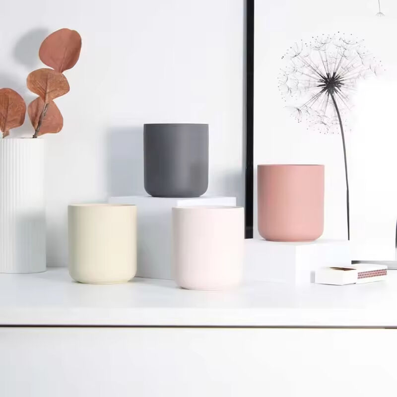 Hot Sale Nordic Home Decor Porcelain Candle Jar with Lid Color Cylinder for Candle Making for Christmas