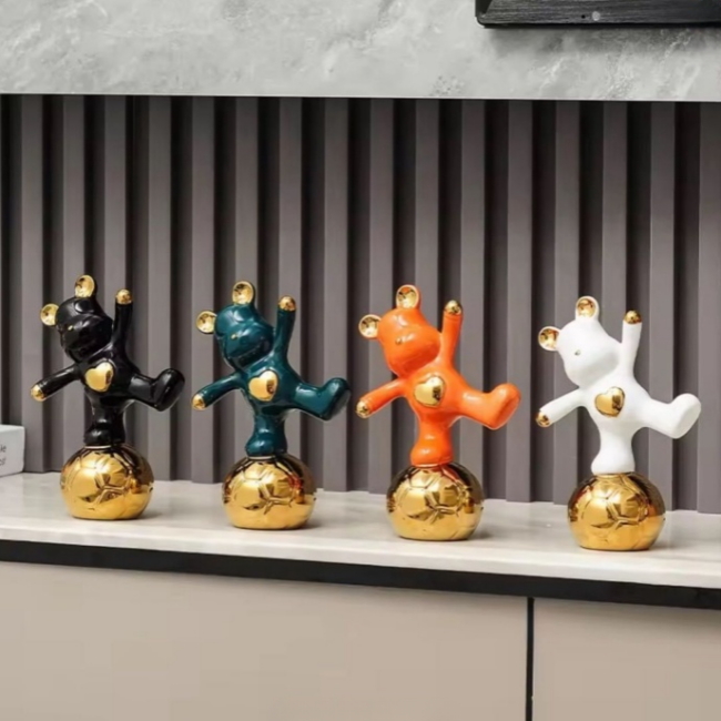Creative Pottery and Enamel Interior Decoration Craft Gifts, Violent Football Bear Decorative Ornaments