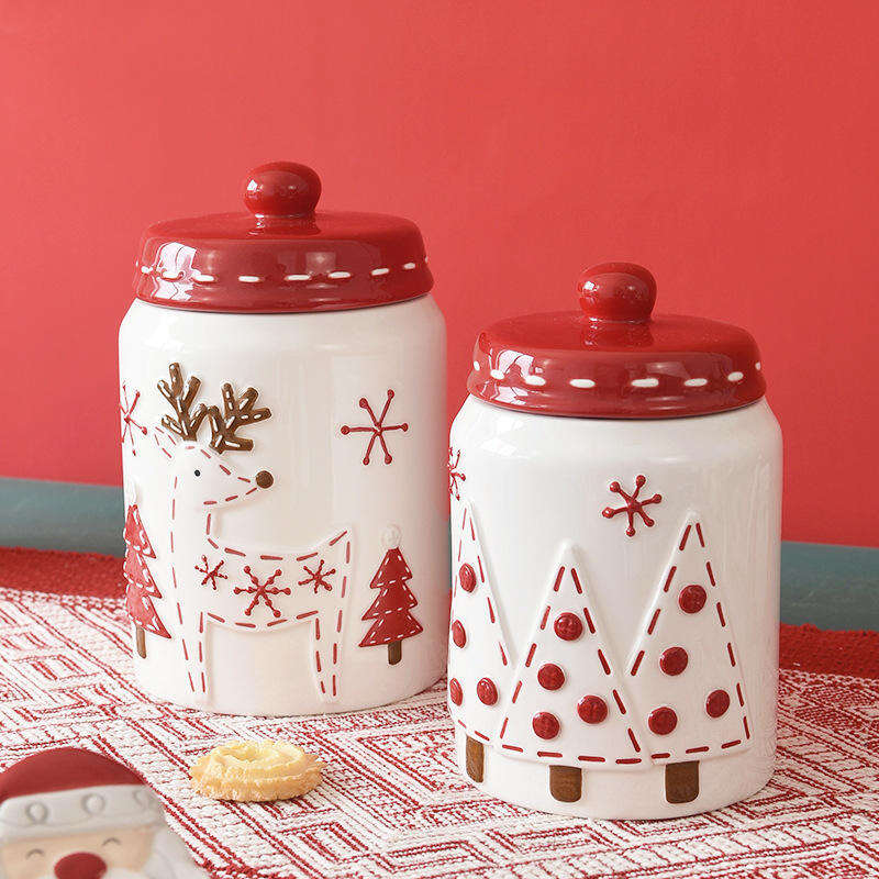 Xmas Home Decoration Christmas Tree Relief Design Ceramic Cookie Jar With Lids Storage Canister