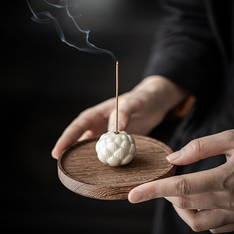 Insert pentru Tămâie Creativ din Ceramică cu Model de Lalea Mini Burner pentru Tămâie de Santal pentru uz Casnic Interior Insert pentru Tămâie Suport pentru Tămâie Decor pentru Ceremonie cu Tămâie