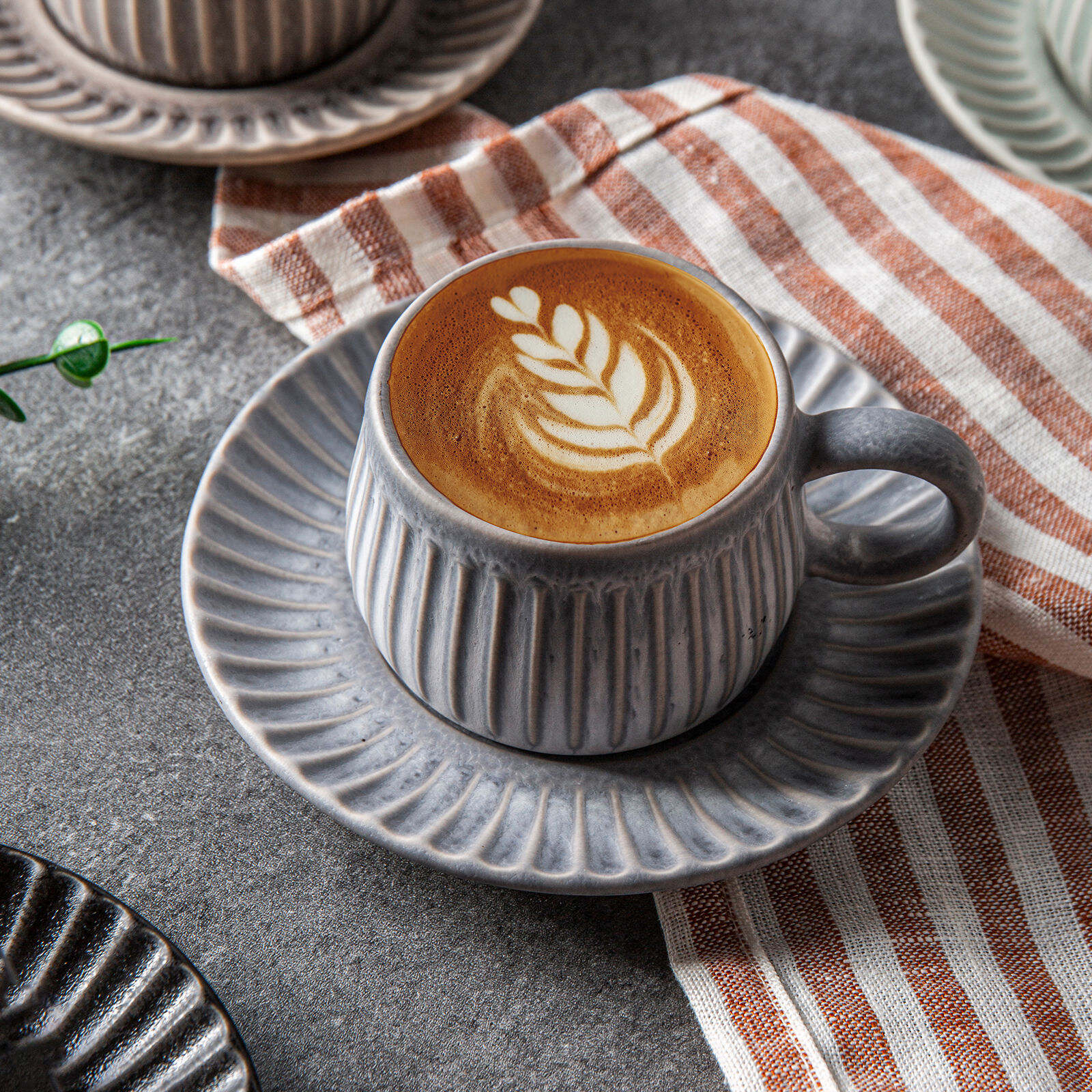Handmade Japanese Style Vintage Ceramic Coffee Cup with Saucer Set Tea Cups Latte Pottery Mugs Plates